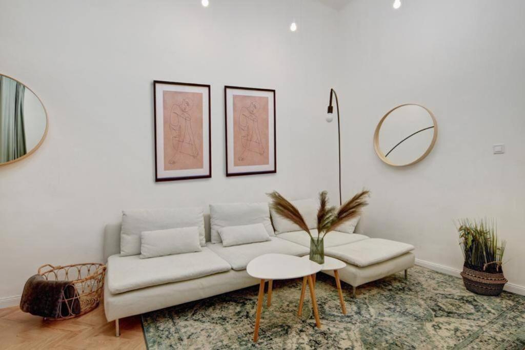 Lovely 3 Bedrooms Apartment In The Jewish Quarter Budapest Esterno foto